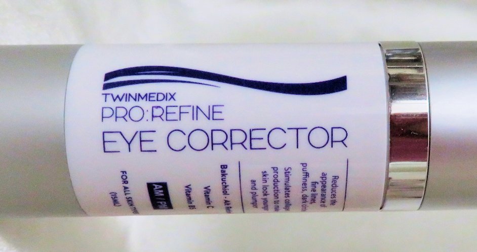 Bakuchiol, a Natural Retinol, is the Star Ingredient in this NEW Eye Cream by TwinMedix