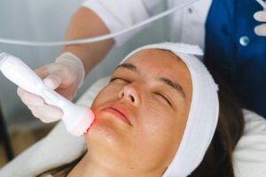 What Are The Pros and Cons About Getting Facial Chemical Peels?